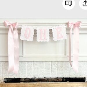 ISO Scalloped Pendant ONE Highchair Banner